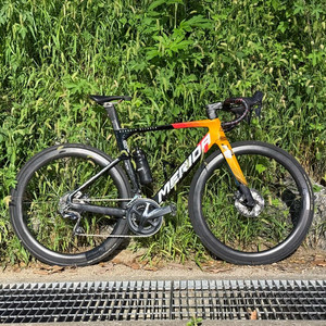 메리다 리액토 5000 멕라렌