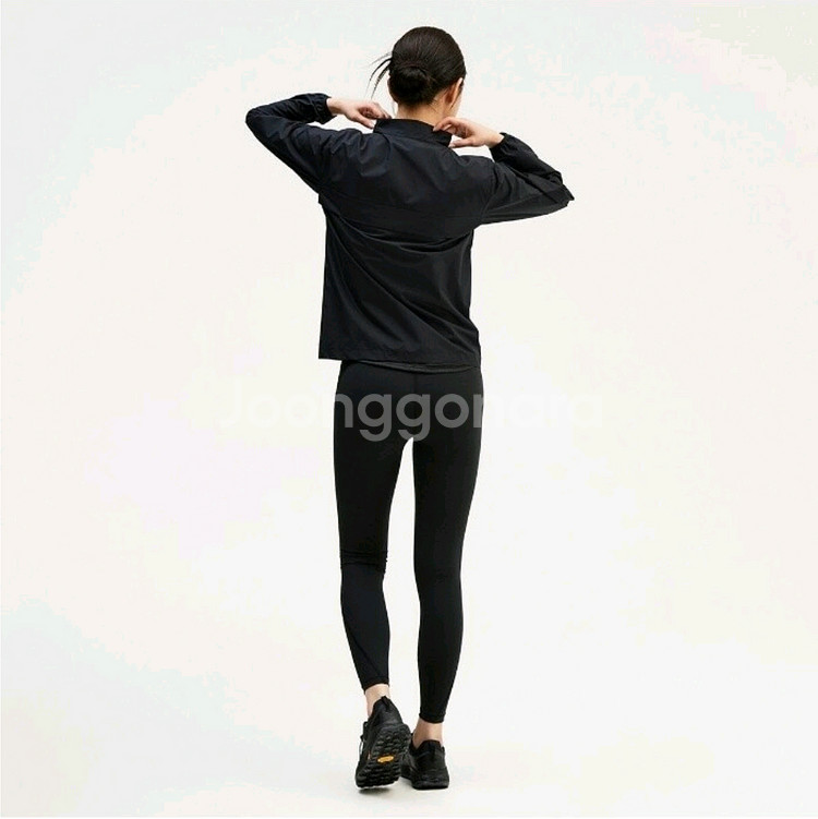 뉴발란스 바람막이 러닝자켓 등산복 스탠다드핏--5