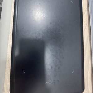 와콤 타블렛 pth-660