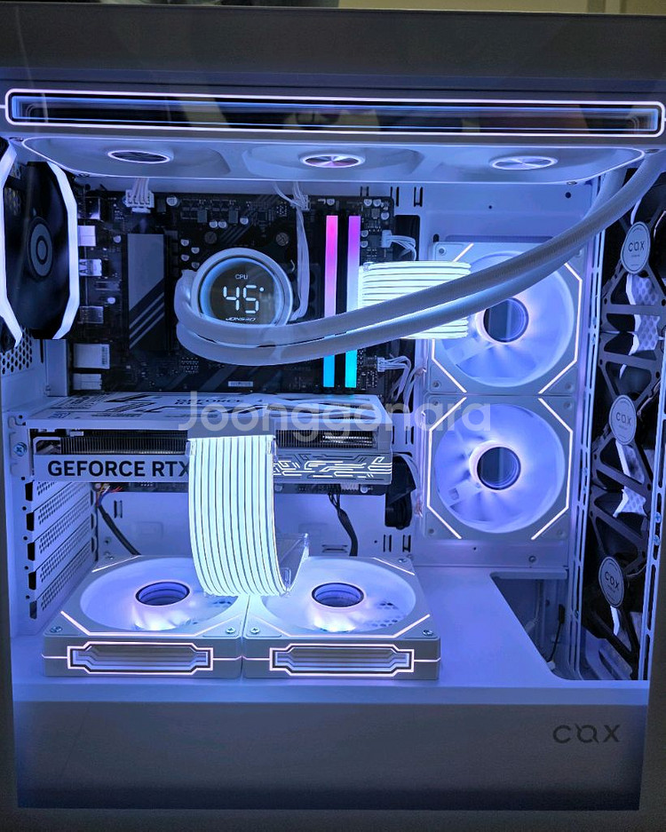 라이젠5 9600X RTX5060TI 화이트 본체--0