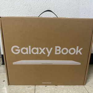 삼성갤럭시북4 i5,16기가SSD 256+ SSD1T