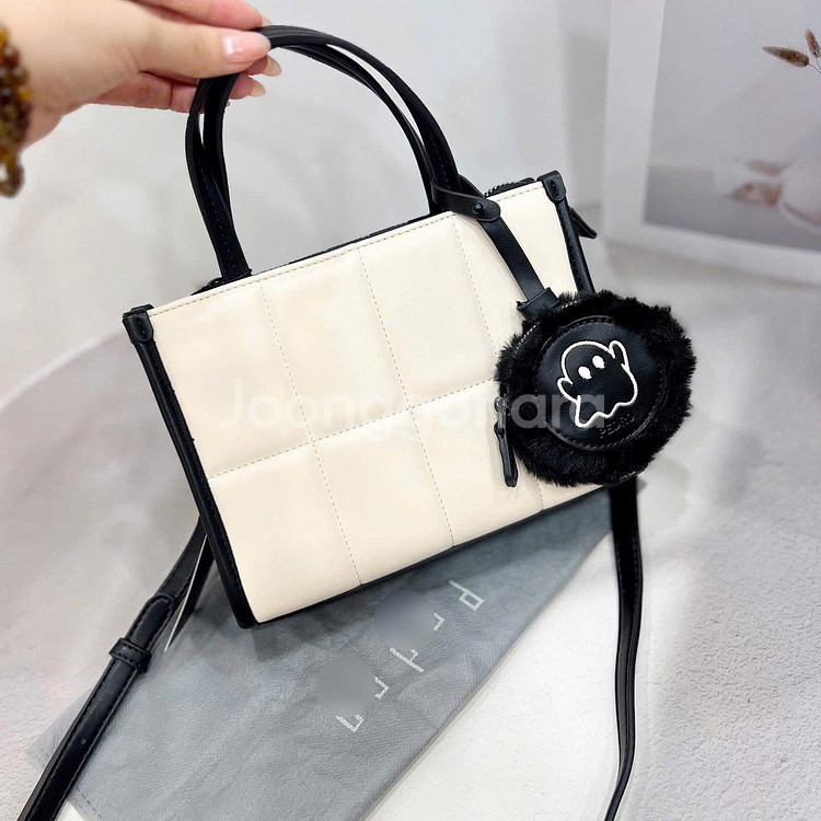 페드로 미니 퀼팅백 PW2-55210035-3[새상품]--0
