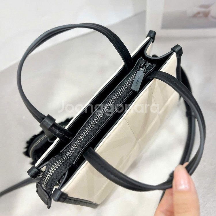페드로 미니 퀼팅백 PW2-55210035-3[새상품]--5