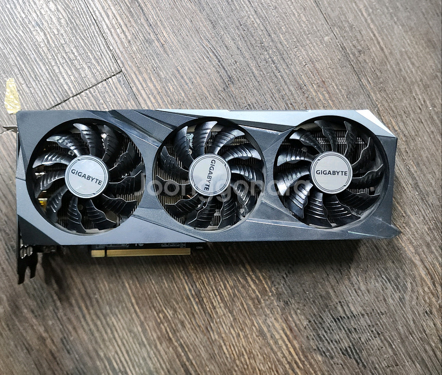 기가바이트 rtx3070 게이밍 8g 그래픽카드 팝니다--0