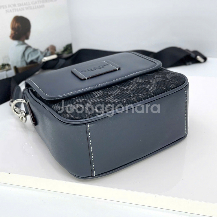 코치 루카스 크로스바디 CO916[새상품]해외--4