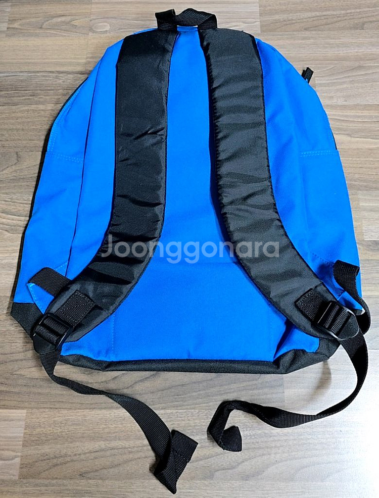 가벼운 블루 백팩--1