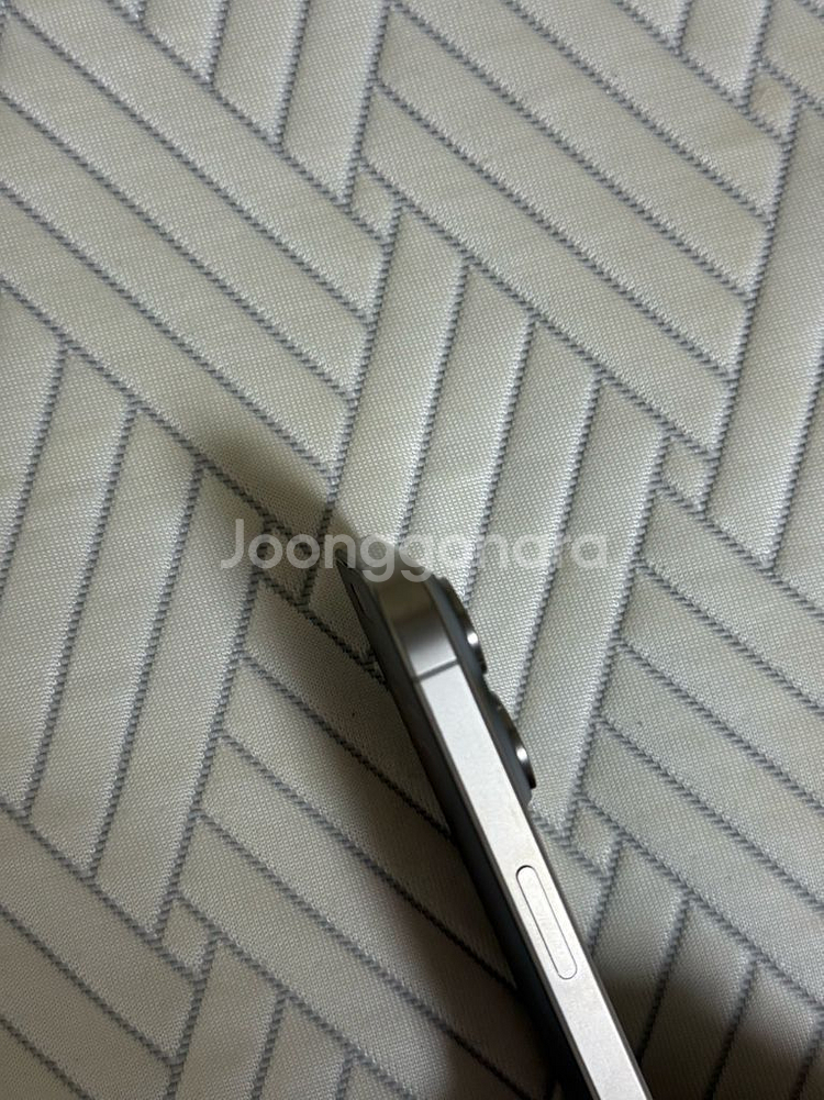 아이폰 15프로 512G S급 싸게팝니다!!!--8