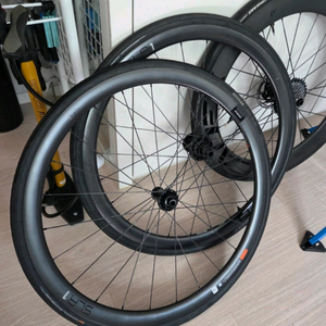 자이언트 SLR1 카본 36mm 휠셋