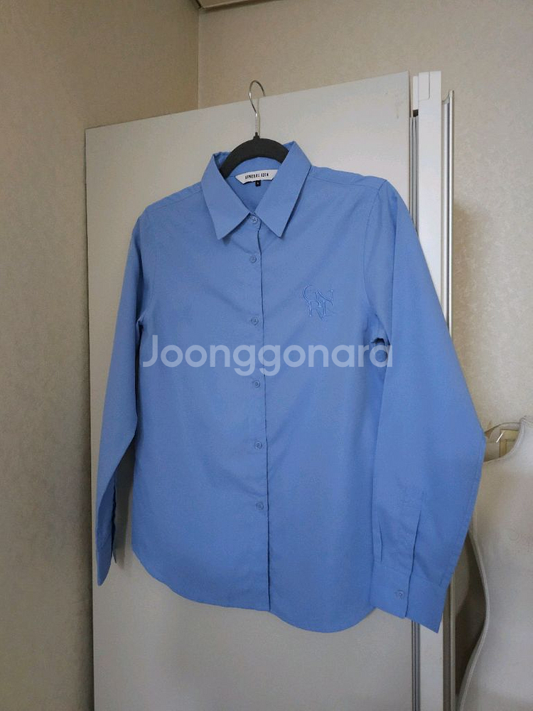 제너럴아이디어 블루 셔츠--0