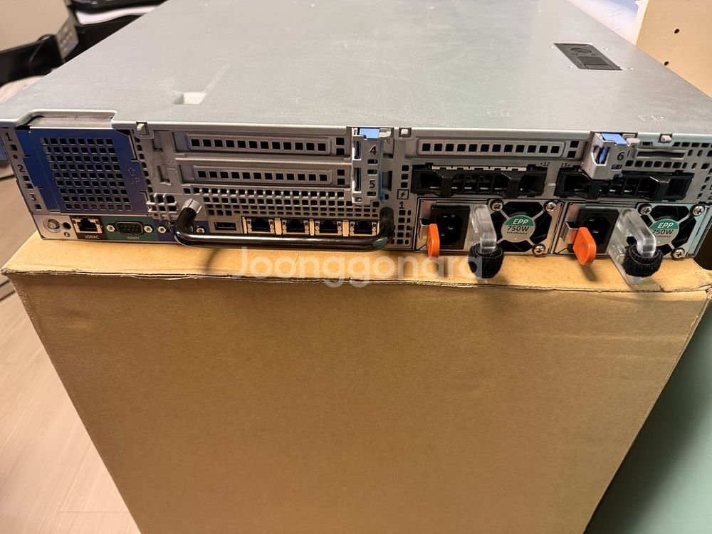 Dell PowerEdge R730xd 서버입니다--3