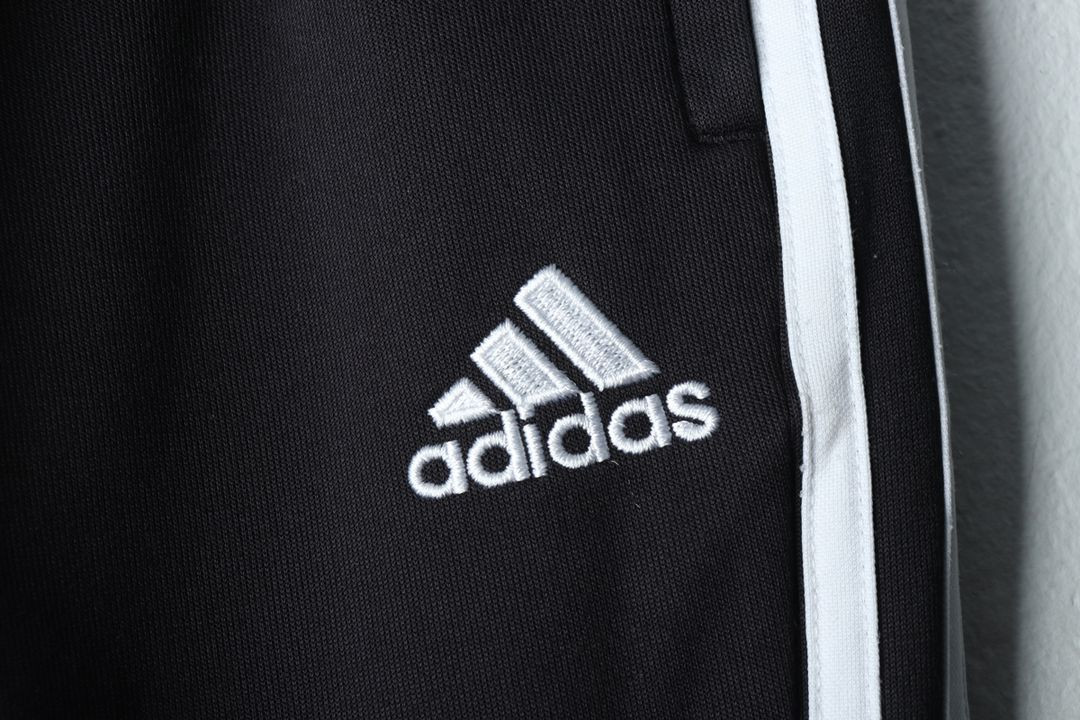 W(XS) 아디다스 트레이닝복 바지 약기모 블랙 삼선 이미지