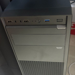 라이젠 5500gt rtx4060 게이밍컴퓨터