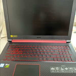 Acer Nitro 5 게이밍 노트북