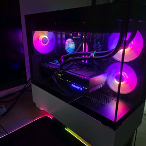 7800X3D / 4070 SUPER 고사양 컴퓨터