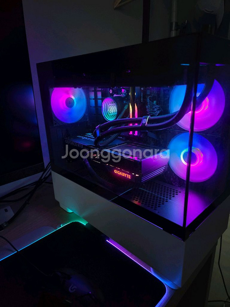 7800X3D / 4070 SUPER 고사양 컴퓨터--1