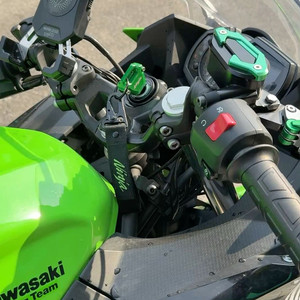 카와사키 닌자 400 2022년식 | 8,100km