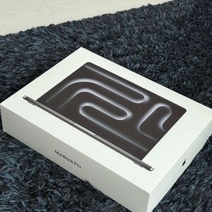 Apple 맥북 프로 14 M4 스페이스 블랙 • M4