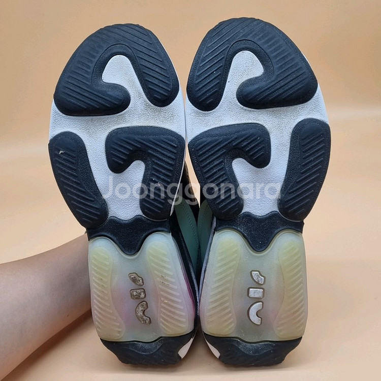 나이키 에어맥스 베로나 운동화 225--2