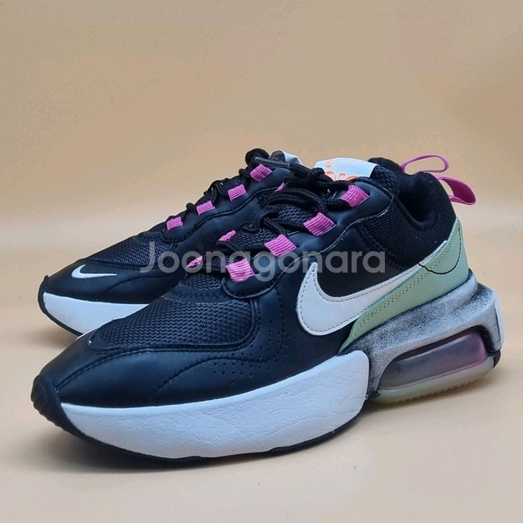 나이키 에어맥스 베로나 운동화 225--0