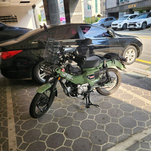 혼다 헌터커브2024년식 1475km
