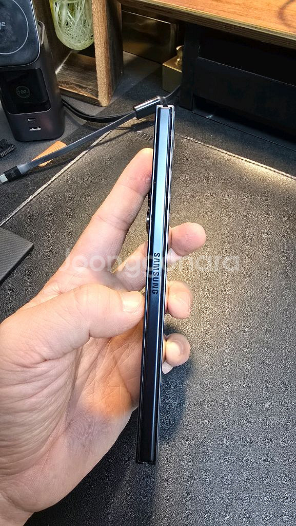 갤럭시 z 폴드7 512 블랙 정상해지!!--4