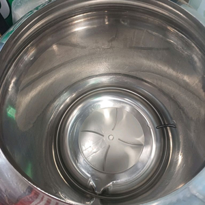 냉면슬러시기계. 냉면육수기계