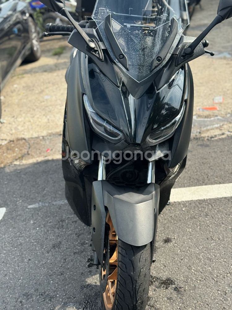 야마하 xmax300 (2023)--1