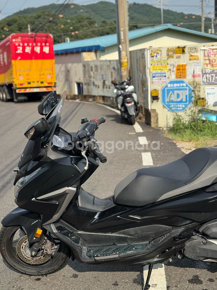 혼다 포르자350 (2022)--4