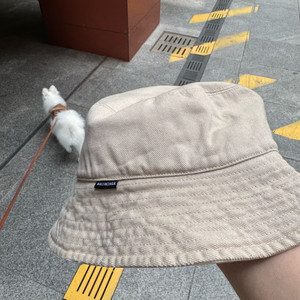 발렌시아가 버킷햇 코튼 베이지 라지