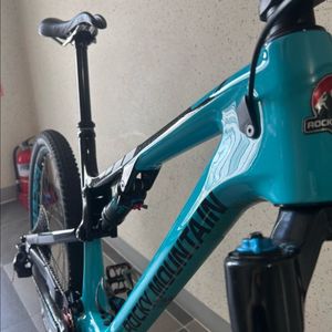 록키마운틴 썬더볼트 카본 풀샥 mtb 산악자전거