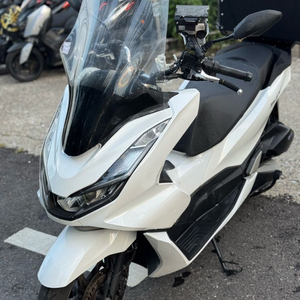 혼다 PCX125 (2022)