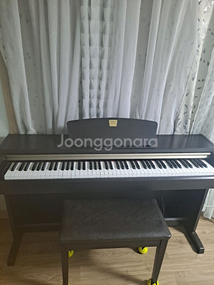 야마하 CLP-220 디지털피아노--1