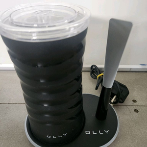 올리(Olly) 우유 거품기