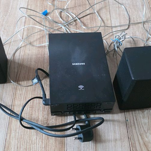 삼성 사운드바용 리어스피커 SWA-8500S 판매합니다
