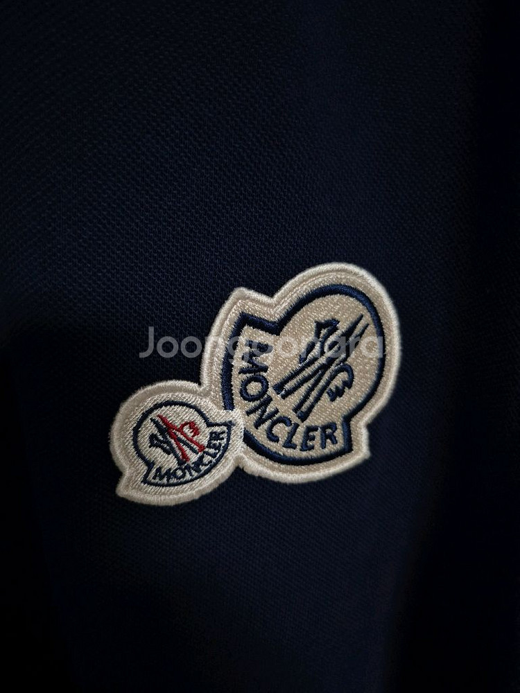 몽클레어 반팔티 XL--2