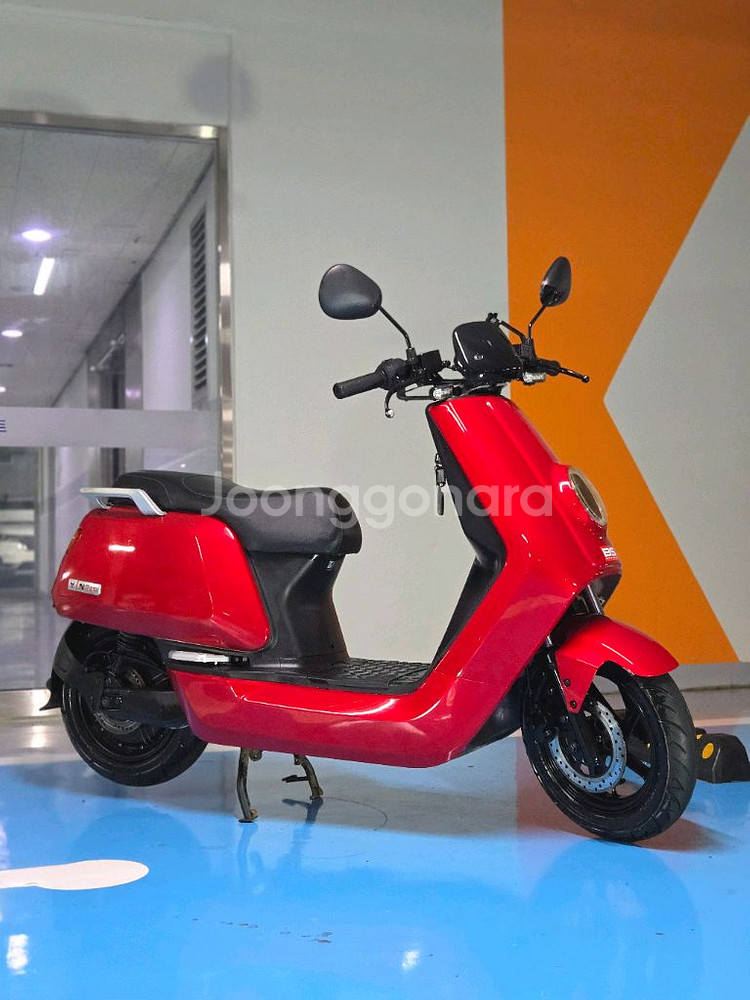 19년식 전기 스쿠터 니우 엔프로(니유 niu npro--1