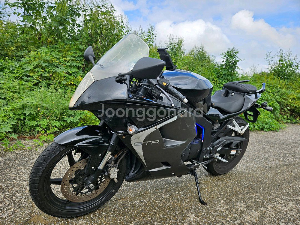 코멧125r / 15년식 / 2만키로 / 160만원--2