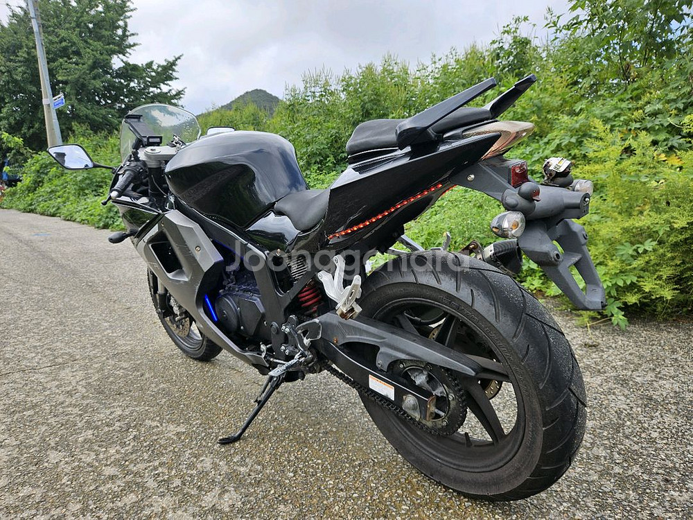 코멧125r / 15년식 / 2만키로 / 160만원--5
