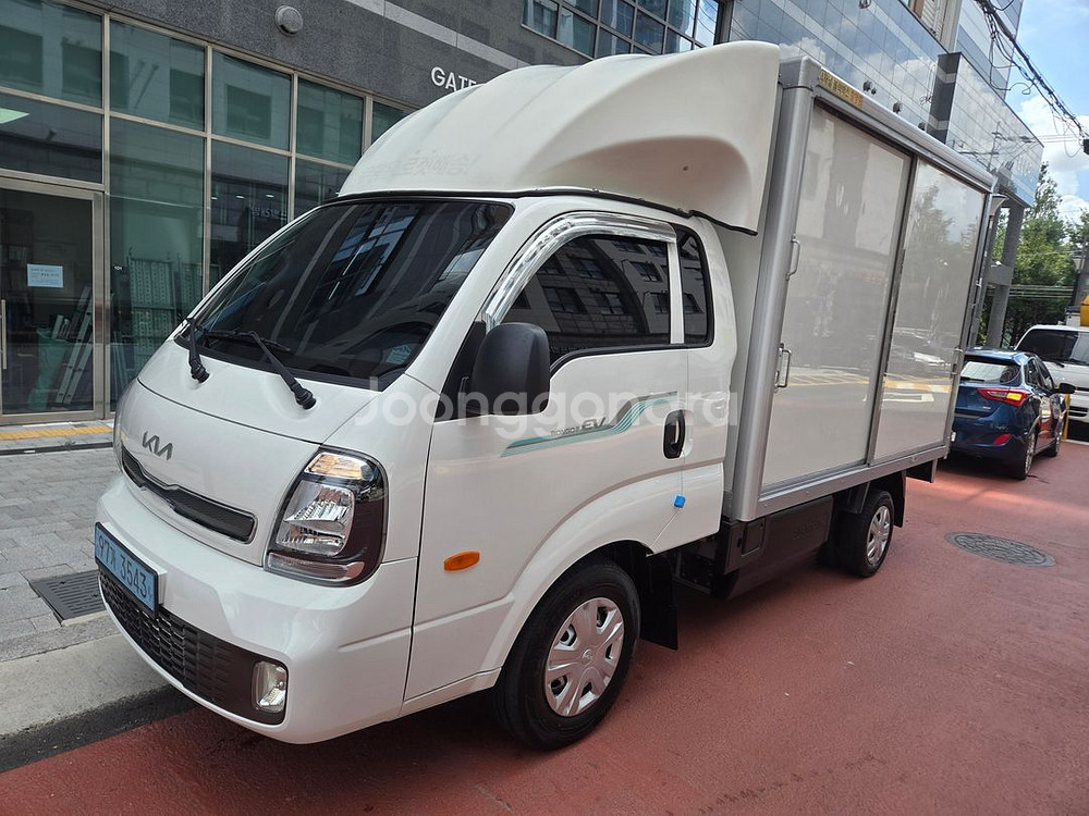 22년6월봉고 EV 31,686km 양문미닫이하이내장탑--0