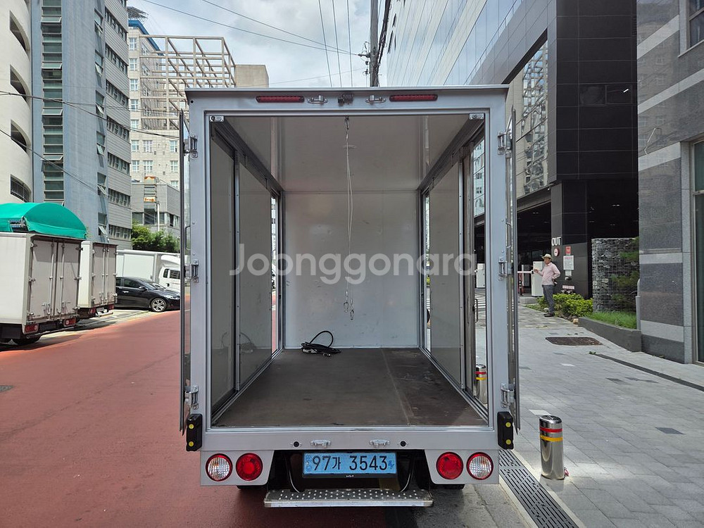 22년6월봉고 EV 31,686km 양문미닫이하이내장탑--5