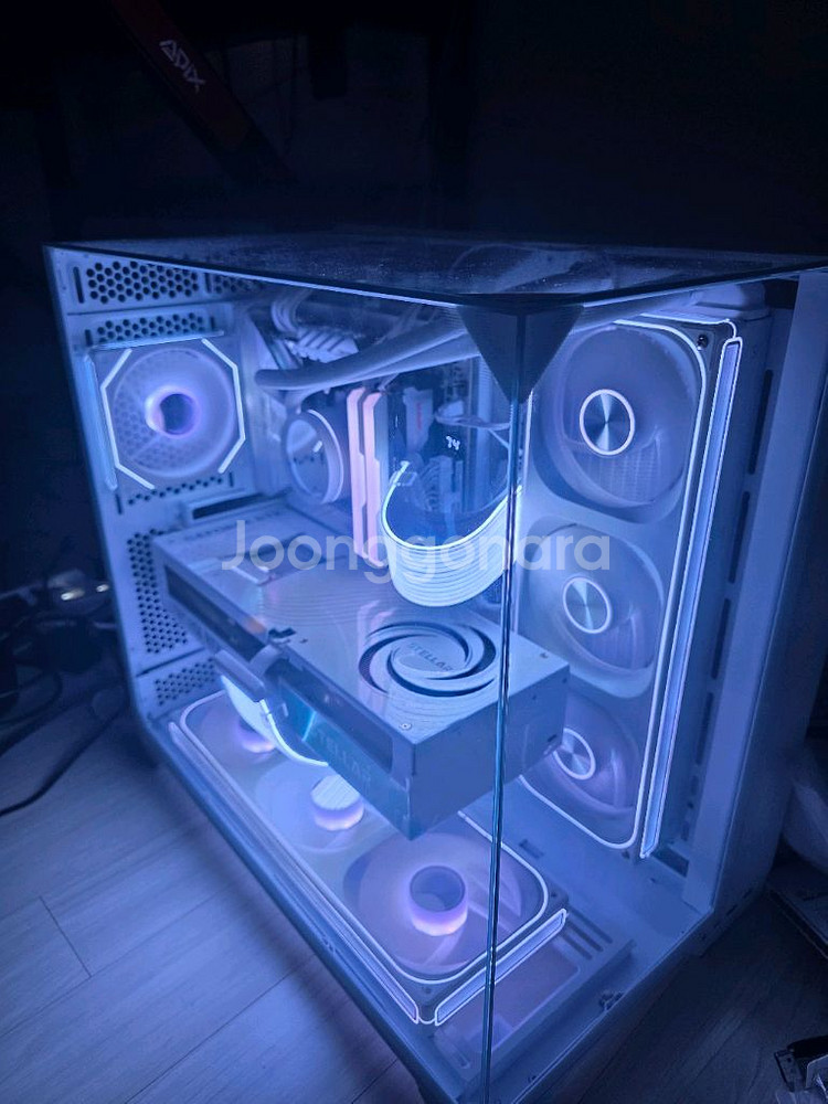 라이젠9 9950X3D RTX5090 리안리비전PC--0