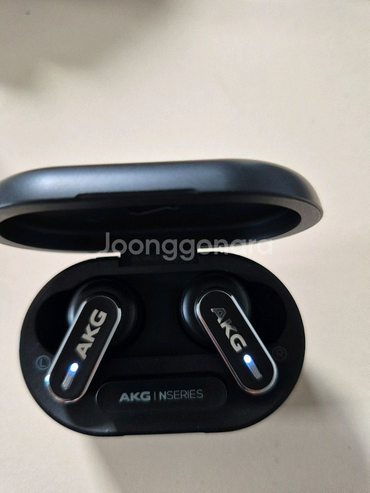 akg n5 하이브리드 이어폰--2