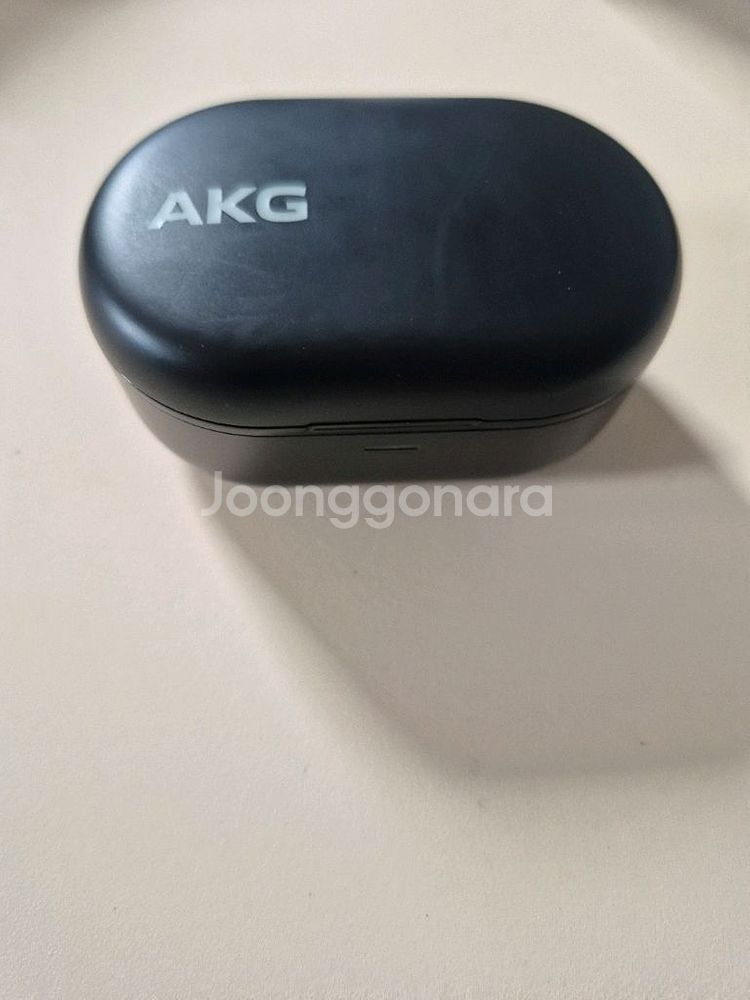 akg n5 하이브리드 이어폰--1