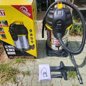 BOIT 1400w 청소기 A급 팝니다