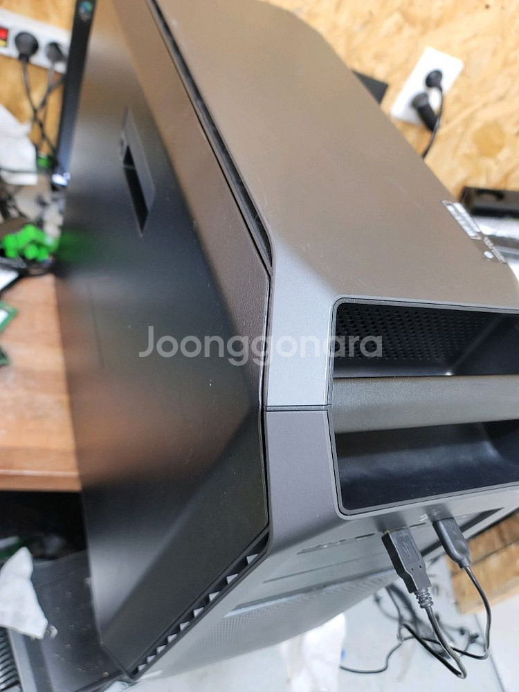 Z8 G4 워크스테이션 3Ghz 18코어 36쓰레드--0