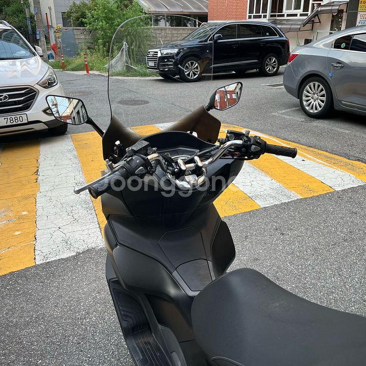 22년식 PCX125 abs모델 깨끗한차량 215만원--6