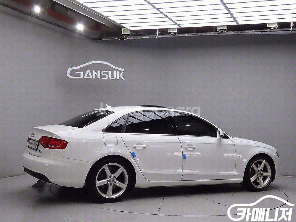 [아우디]뉴 A4 2.0 TFSI 콰트로 다이나믹 (5--3
