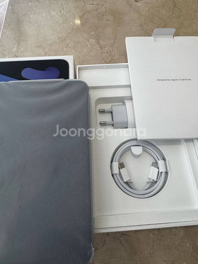 아이패드미니 a17프로 128gb wifi스그 팝니다--1