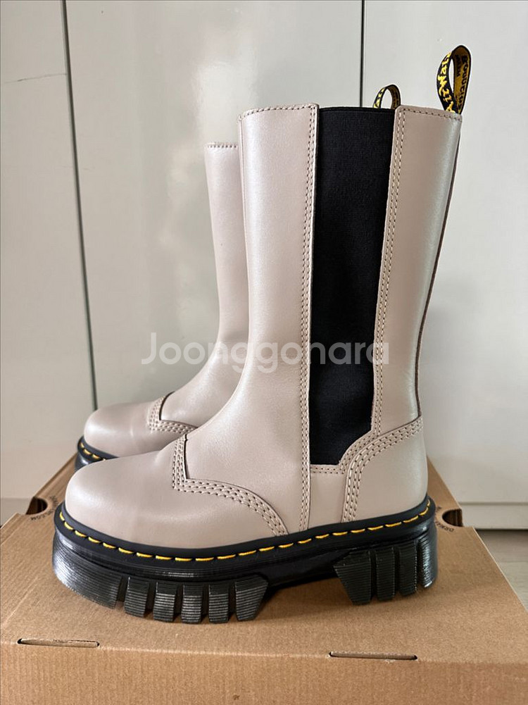 닥터마틴 오드릭 첼시 톨--2