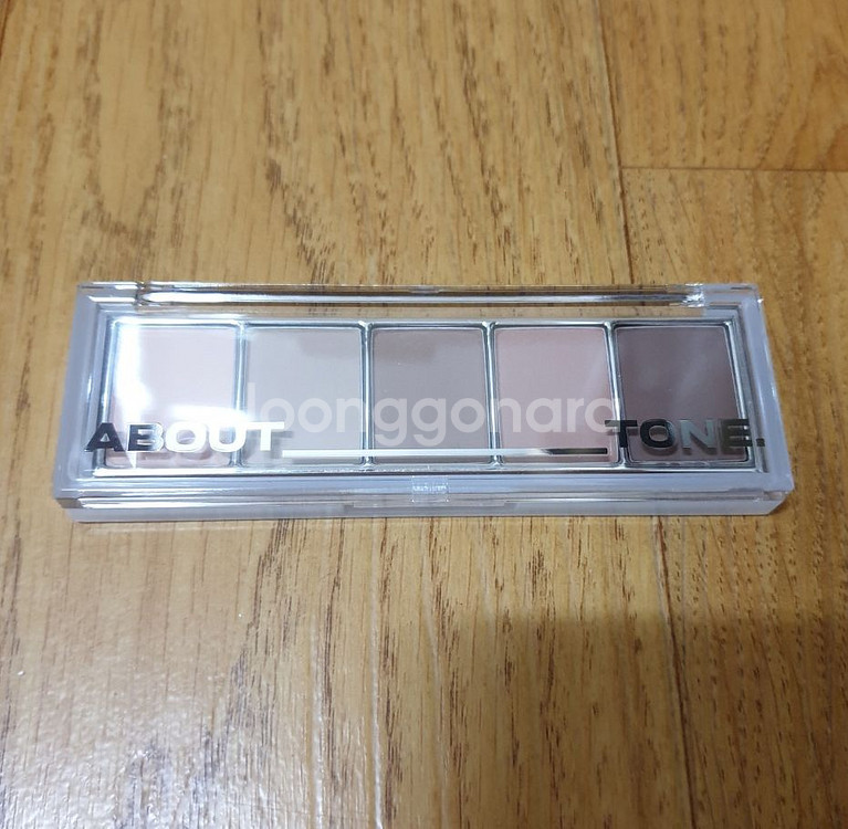 어바웃톤 리턴 투 베이직 섀도우 팔레트 02 소프트--0